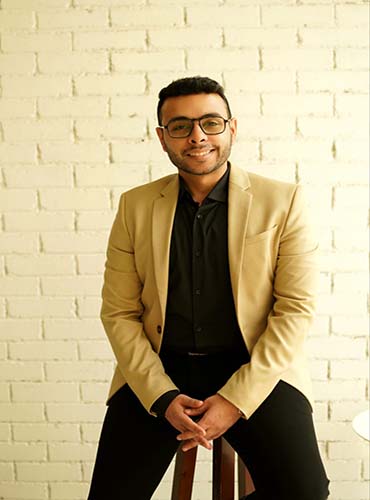 Dr. Nishant Thapar